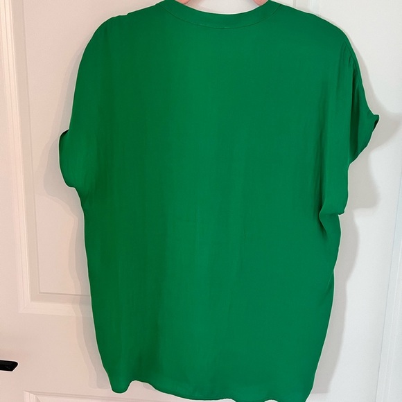 Women's Green Blouse Size Medium - Picture 8 of 9